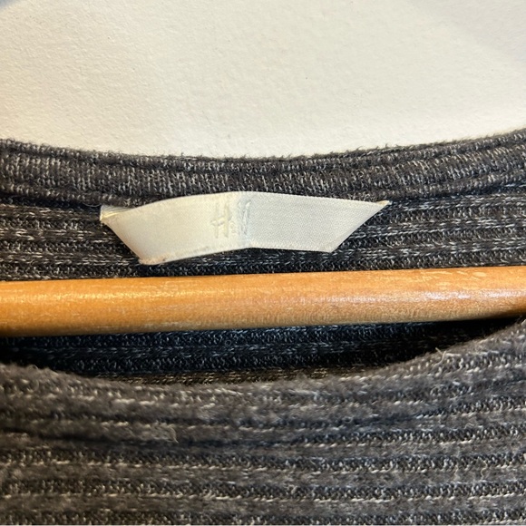 H&M Ribbed Long Dolman Sleeve Top Grey - Picture 5 of 7